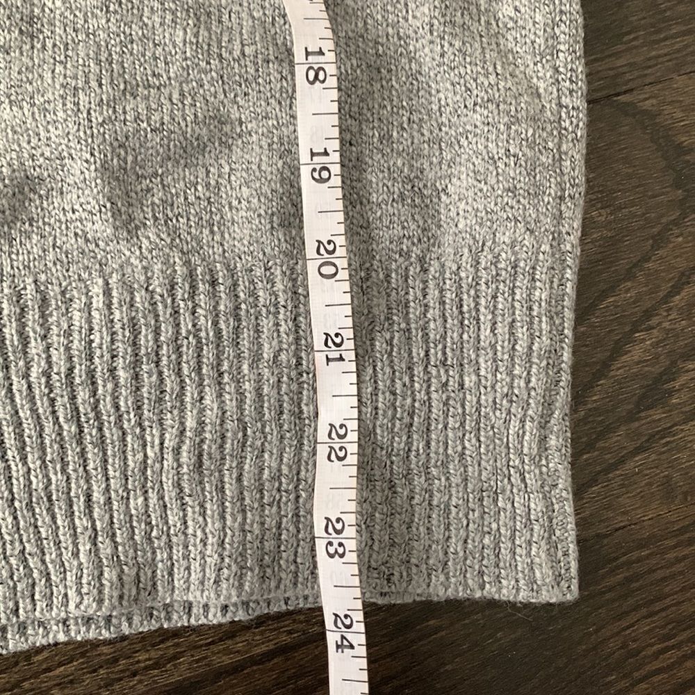 ❤️Couple Matching Grey Sweaters - Picture 4 of 9